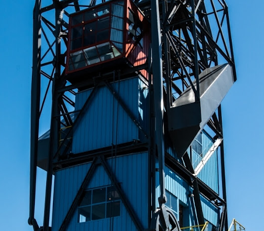 Architecture with the Amsterdam Crane Apartment