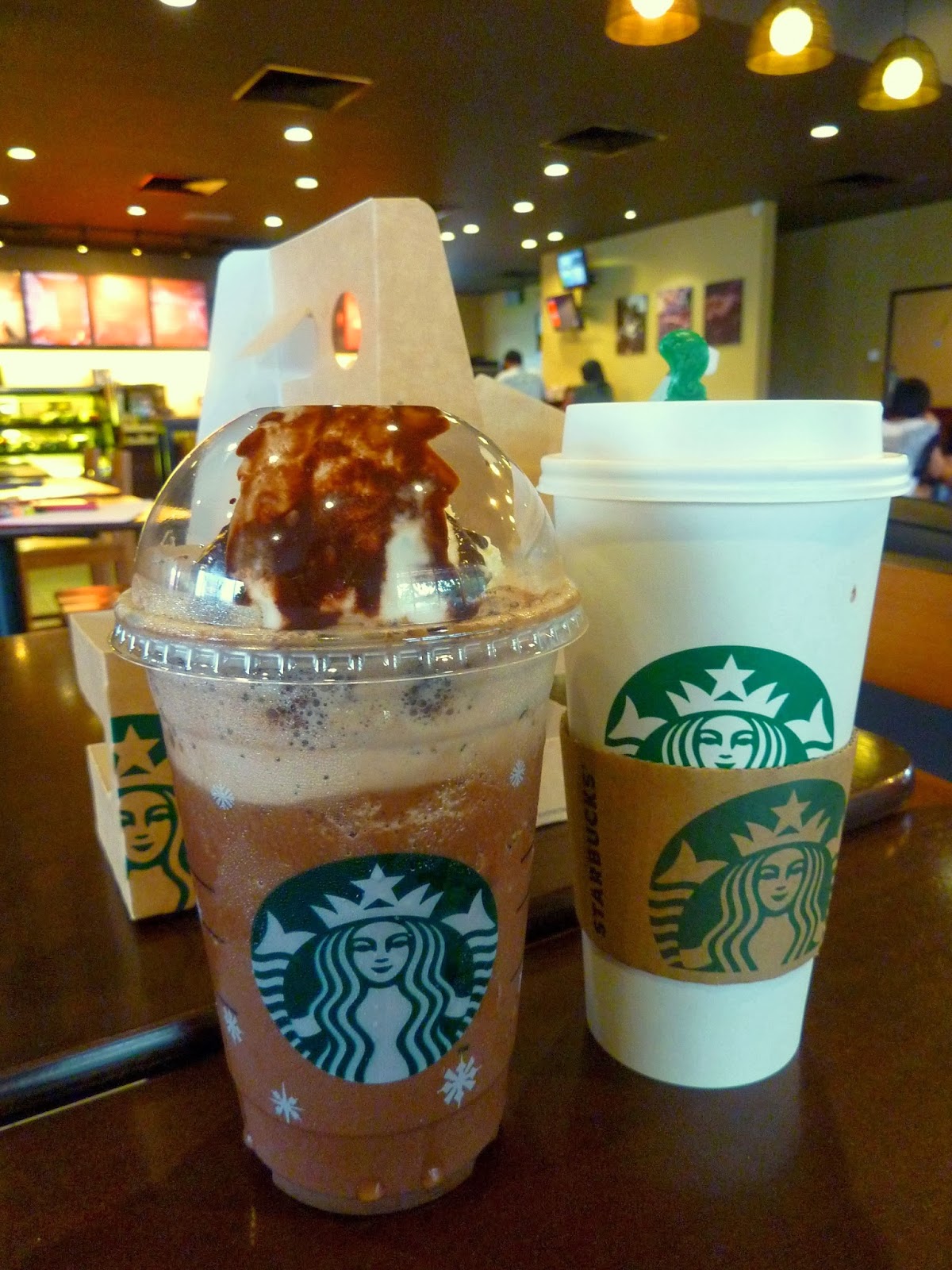 starbucks caffe latte