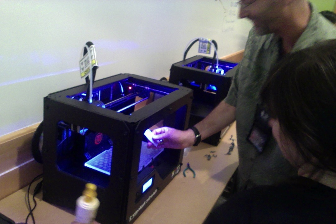 Maker Lab at the Chicago Public Library + Inventables + ALA + Chicago's Maker Community Built