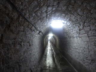 tunelul care duce in salina