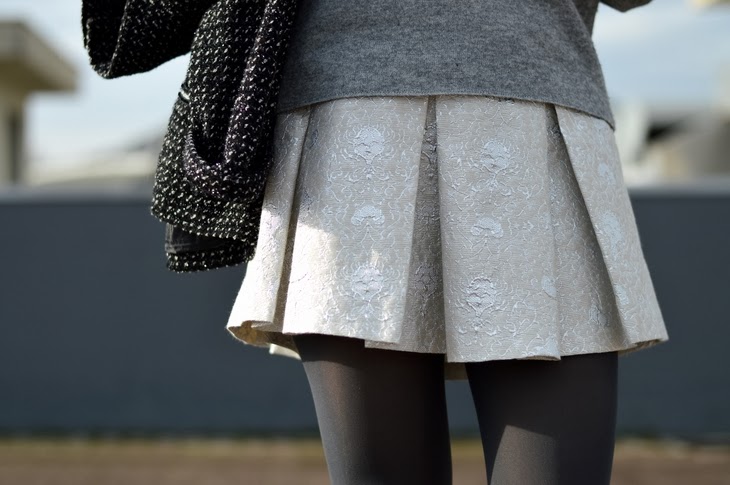 idee outfit come vestirsi a capodanno 2013 new year eve outfit ideas what to wear on new year eve argento silver sparkling pinko skirt zign black boots calzedonia tights