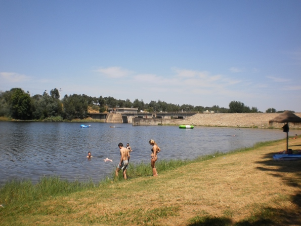 Banho na Praia Fluvial