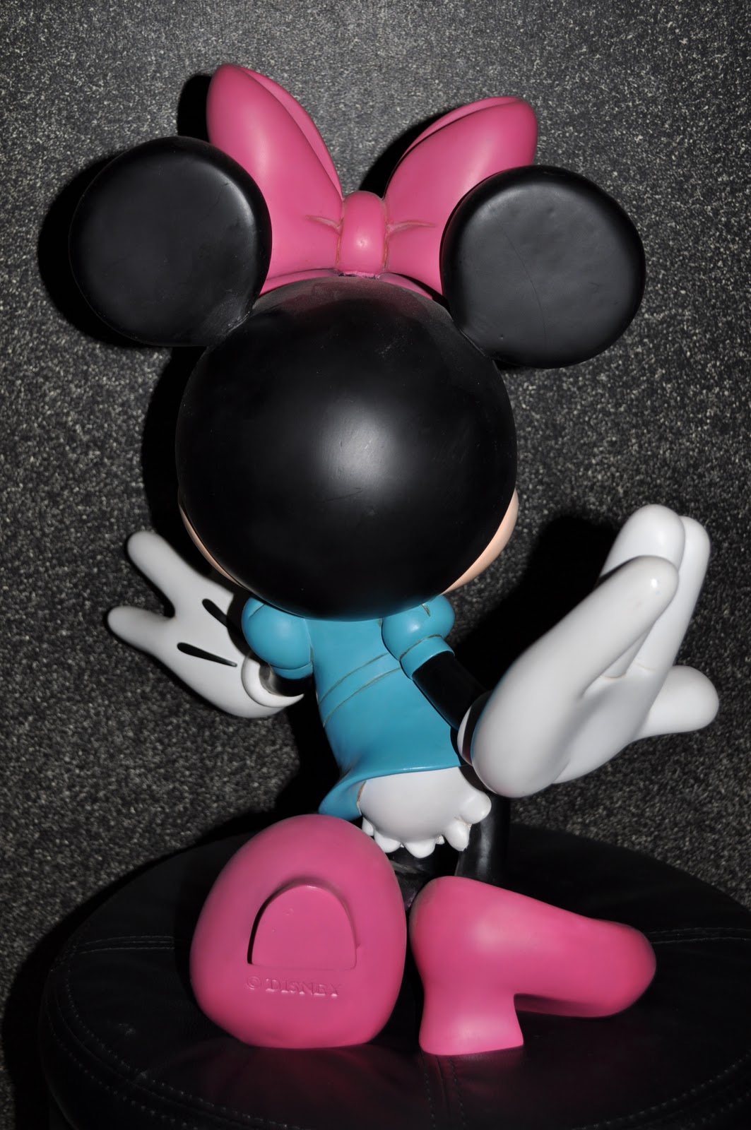 Disney Pixar Fanatics Definitive Minnie Mouse Big Figure