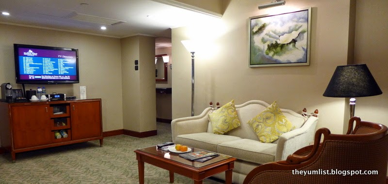 Best Hotel for Shopping, Dining and Entertainment - Marco Polo Hongkong Hotel best hotels in kowloon