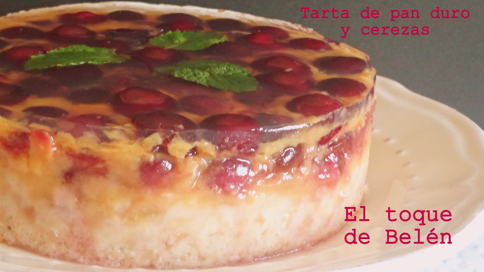 Tarta De Pan Duro Y Cerezas 
