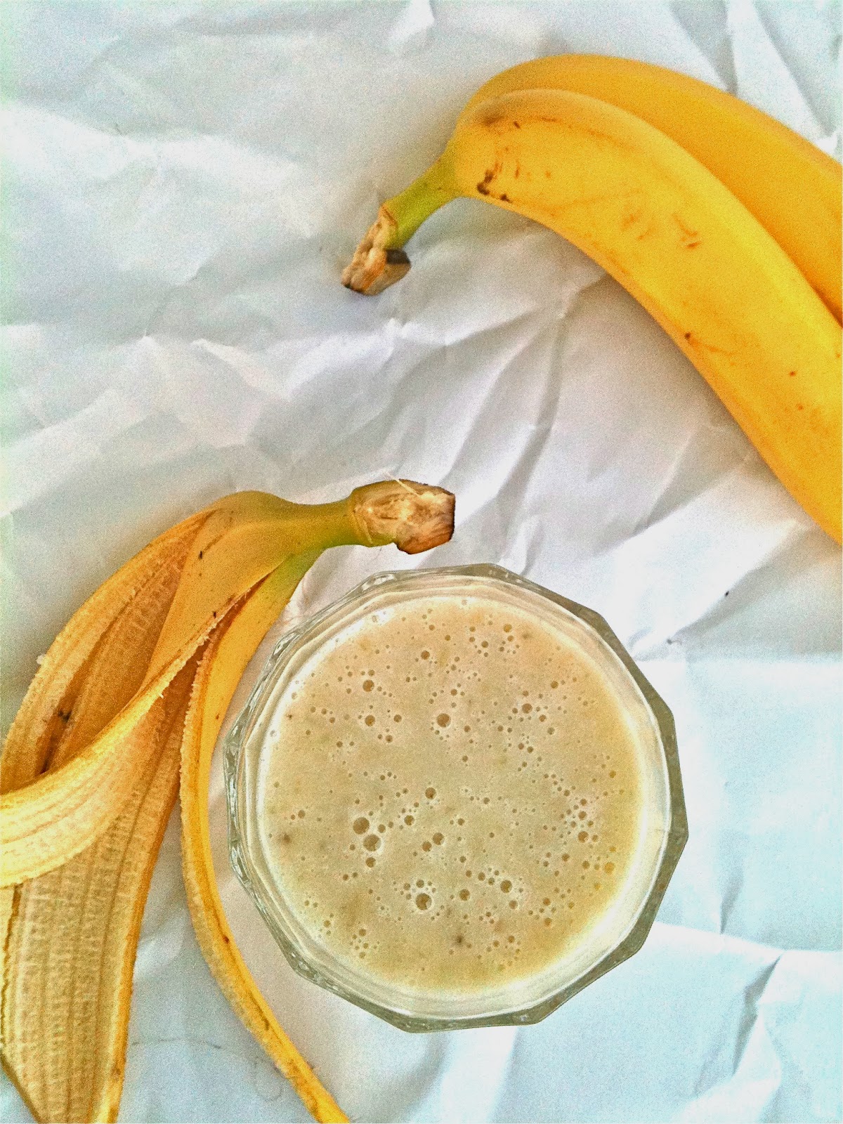 Passionately Raw! Cardamom Banana Smoothie