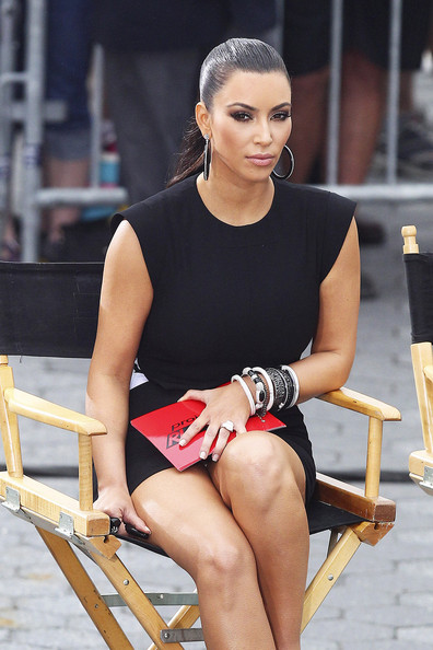 Kim Kardashian does Project Runway!