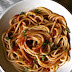 Spaghetti con salsa de tomate