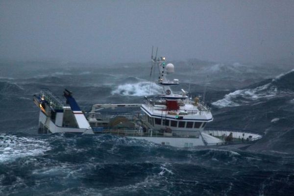 Ship in the storm (11 pics) Ship+in+the+storm9 Ship in the storm (11 pics)