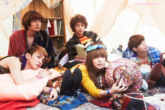Oddness/Weirdness: Shinee Sherlock Photobook MegaPost
