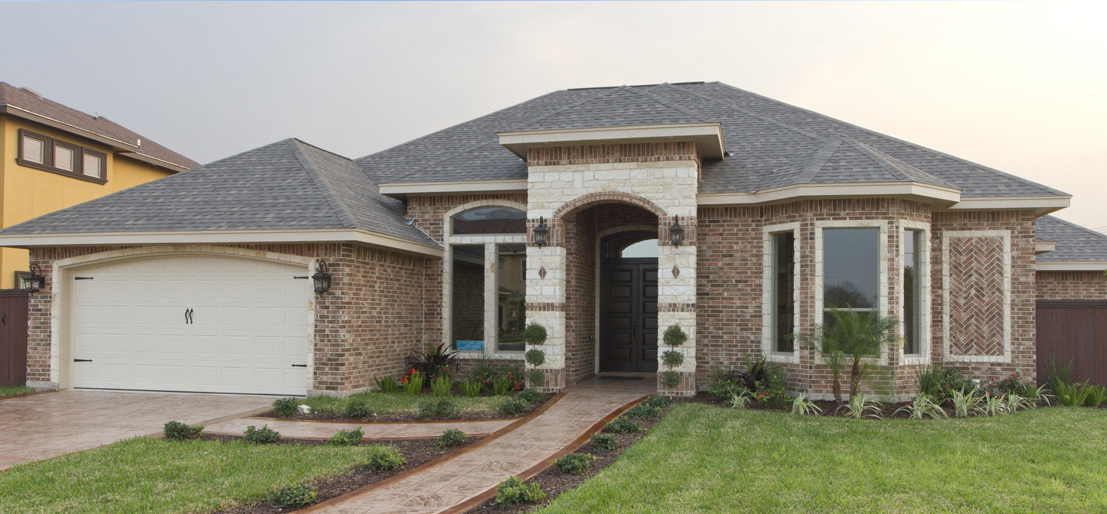 Rio Grande Valley Real Estate Community Guide / Rio Grande Valley Guia