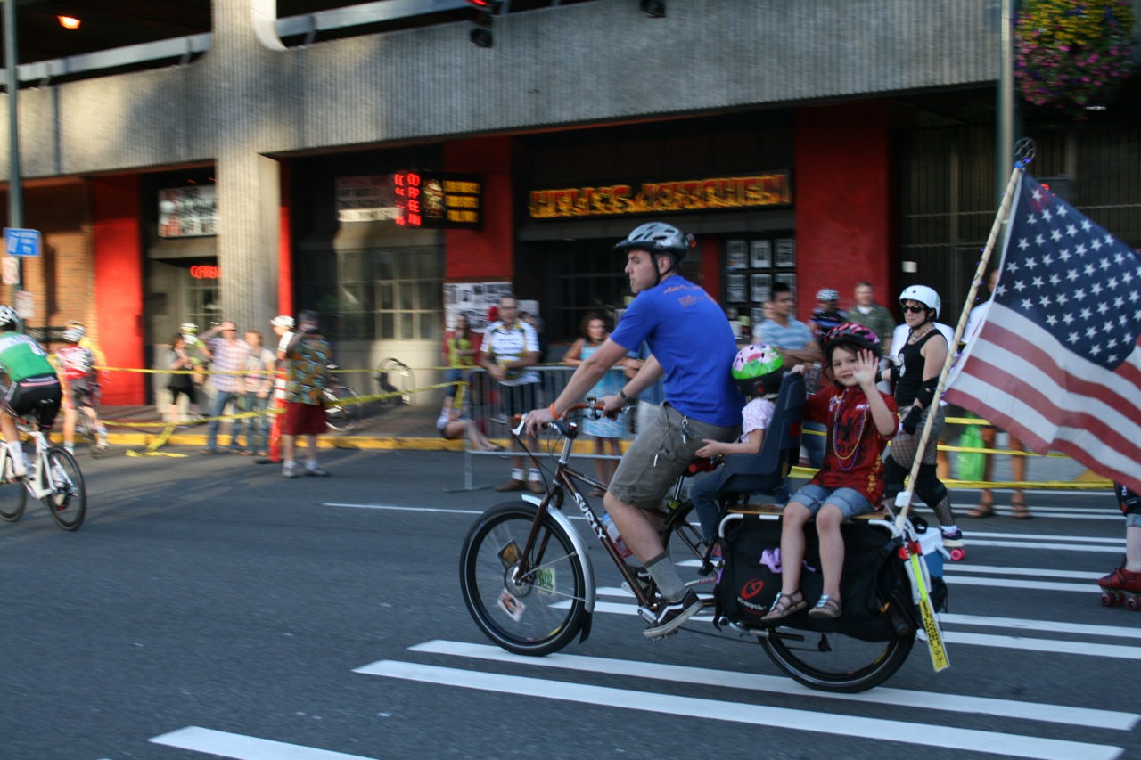 Bike Ranch DIY Flag Pole Holder
