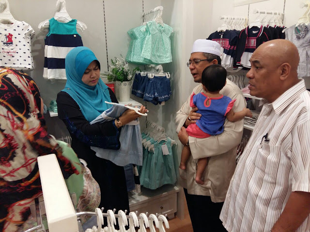 Keluarga Bahagia : MB Terengganu Sebagai Contohnya
