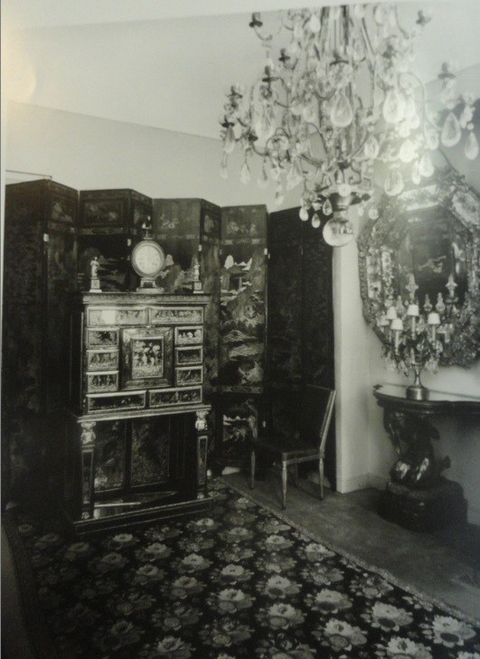 Inside Coco Chanel's Apartment at 31 Rue Cambon - BetterDecoratingBible