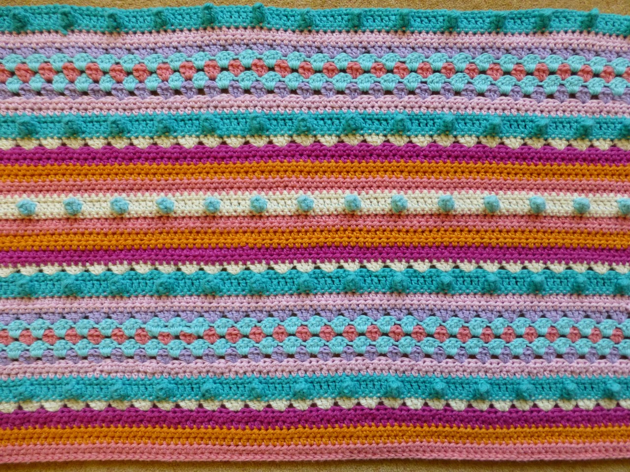 Mrs Thomasina Tittlemouse Blanket Alchemy