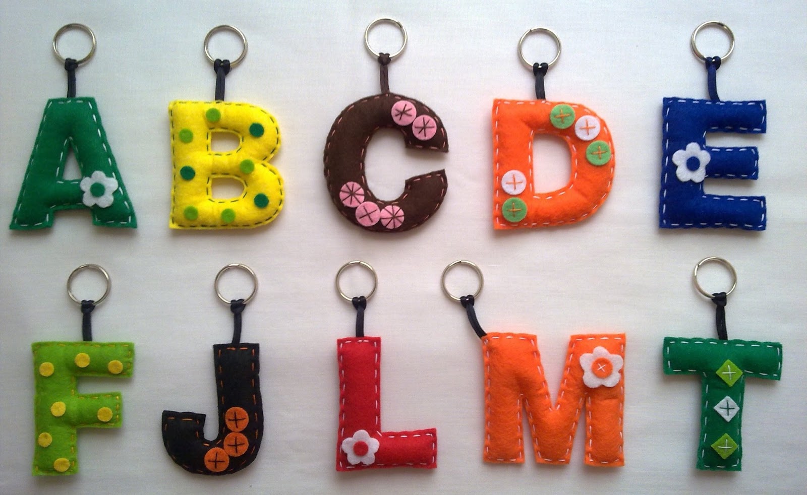 crafts mm LLAVEROS DE FIELTRO