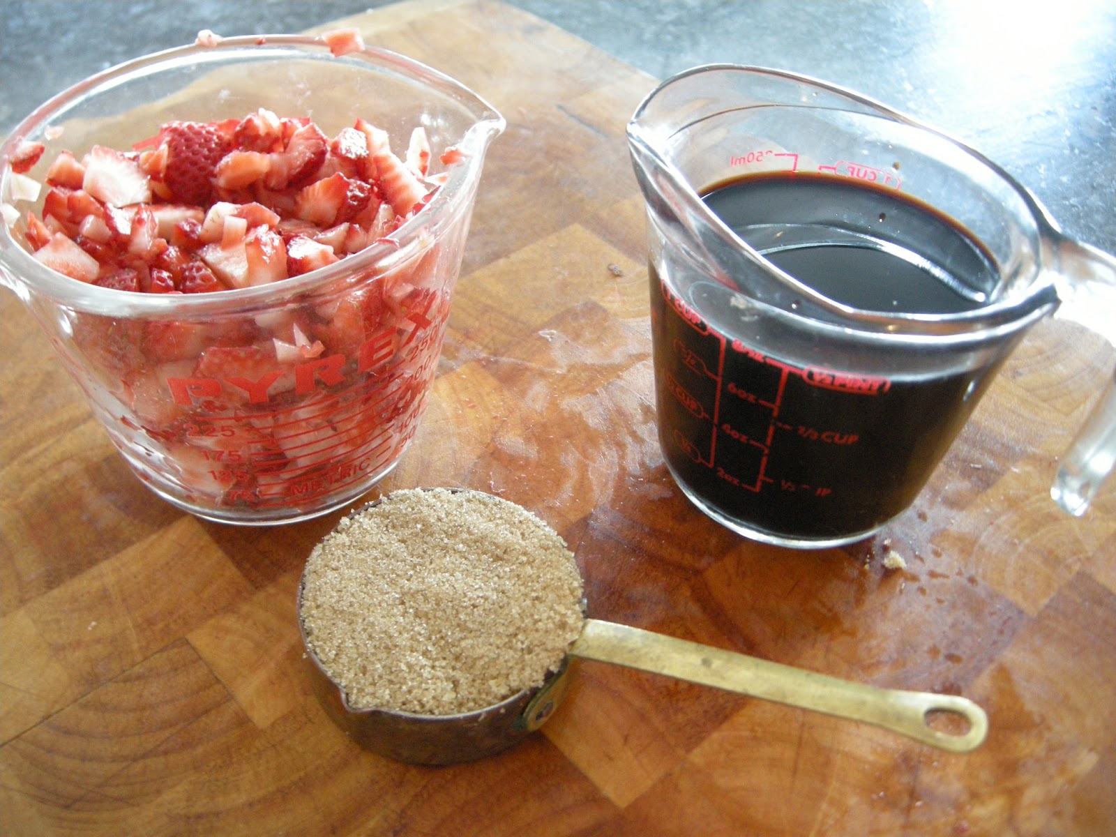 Kitchens Are Monkey Business Seared Scallops With A Strawberry Balsamic Vinegar Reduction.