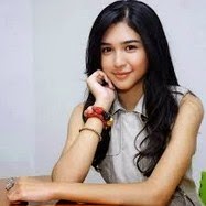 Beri Sedikit Waktu - Mikha Tambayong Beri Sedikit Waktu - Mikha Tambayong