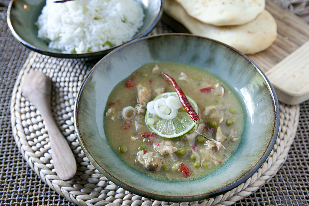Cafe Lynnylu Slow Cooker Coconut Curried Chicken, Jasmine Rice and