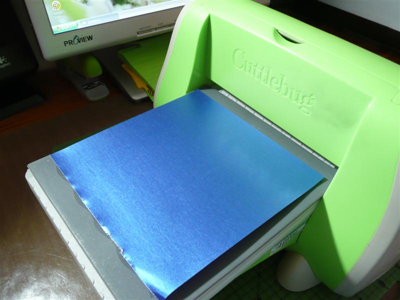 How to Use a Cuttlebug Embossing Machine 
