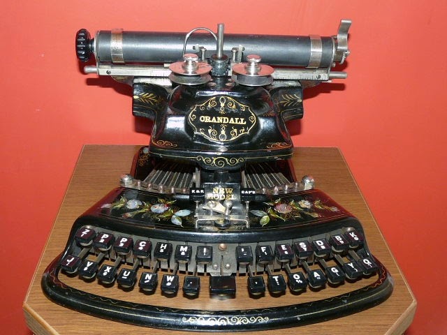 1875: Una curiosísima máquina de escribir: la llegada de la primera máquina  de escribir al Perú, Bicentenario, BICENTENARIO