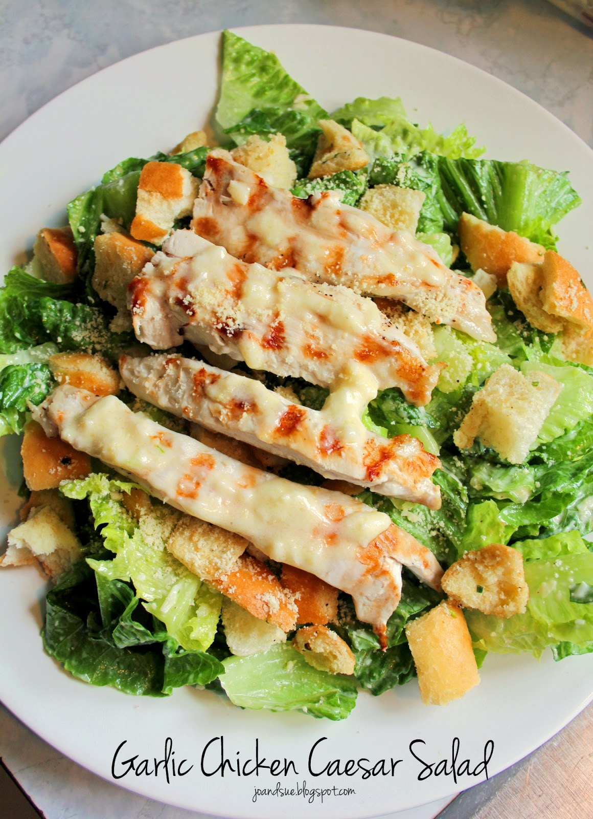 Jo and Sue Garlic Chicken Caesar Salad