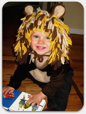 Super_Easy_DIY_Baby_Lion_Costume