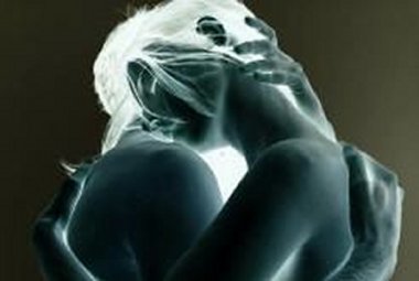Las máscaras eficaces para los cabellos para el crecimiento y contra la caída de los cabello