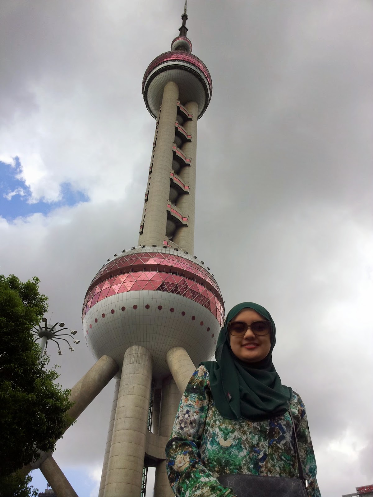 me with the oriental pearl tv tower, shanghai