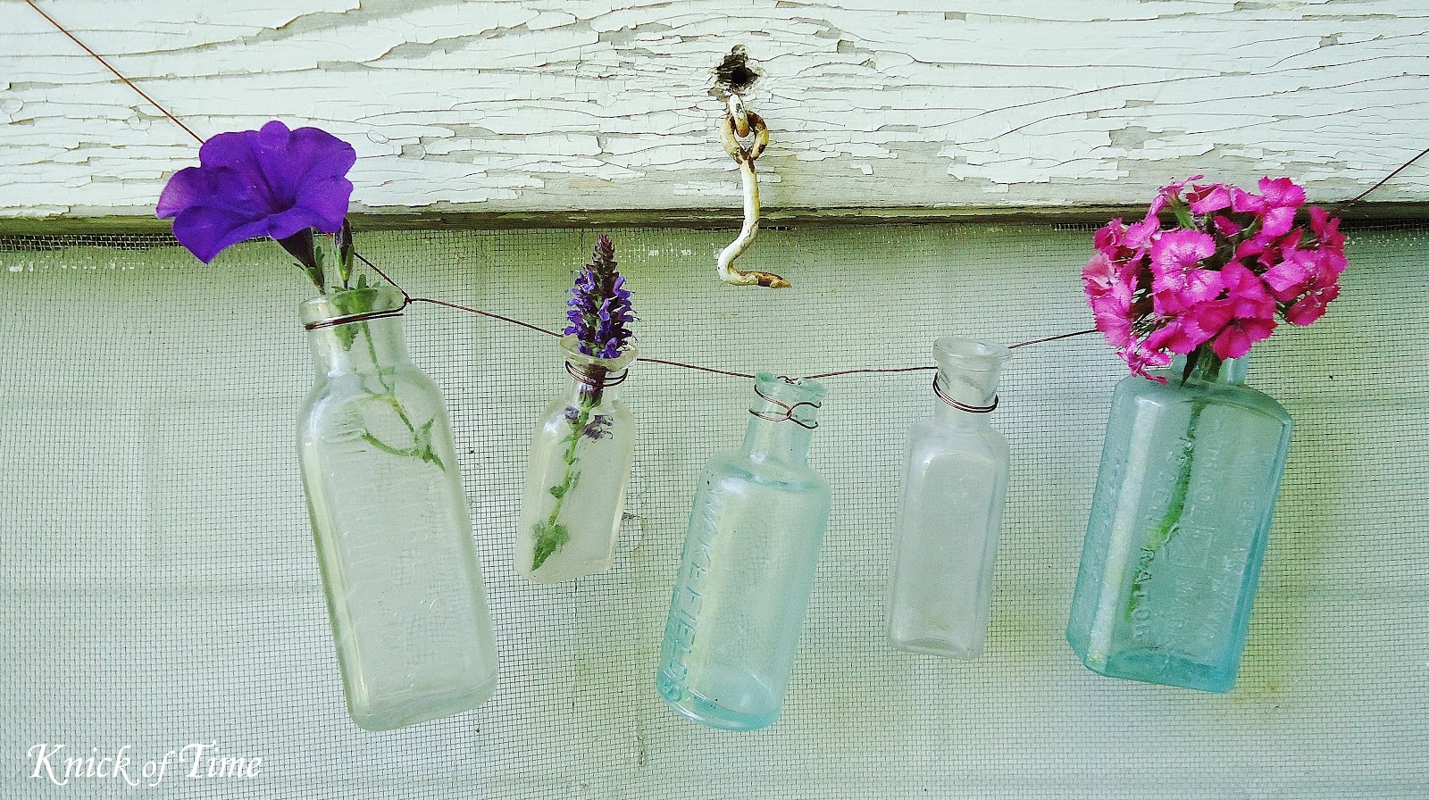 {Get the Look} Bud Vase Garland Knick of Time