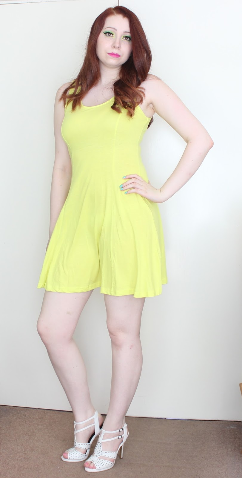 Outfit: Neon Yellow