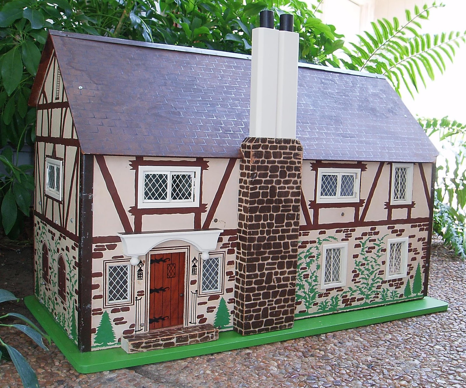 My Vintage Dollhouses My Rich Toys houses