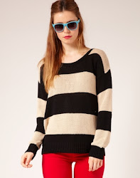 Black knited jumper :)