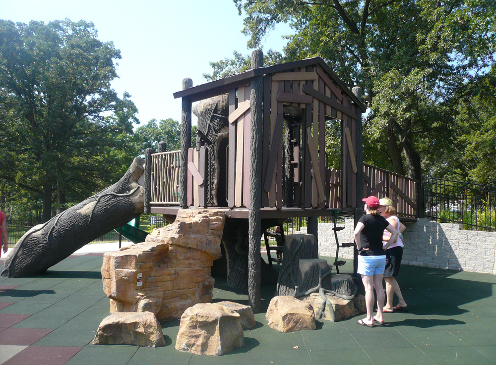 Play St. Louis Shaw Park, Clayton