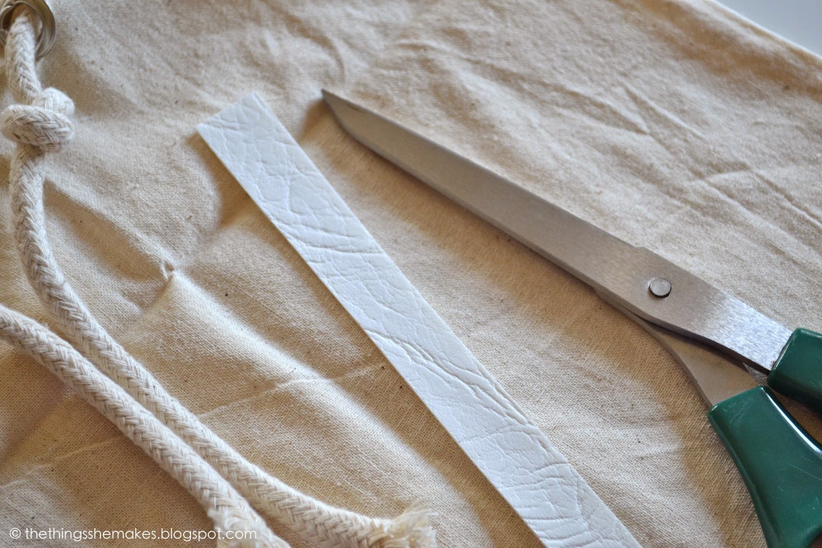 How To Make a Nautical Rope Eyelet Tote The Things She Makes