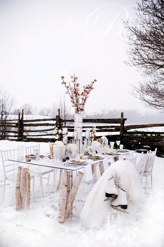 There is something magical about winter weddings