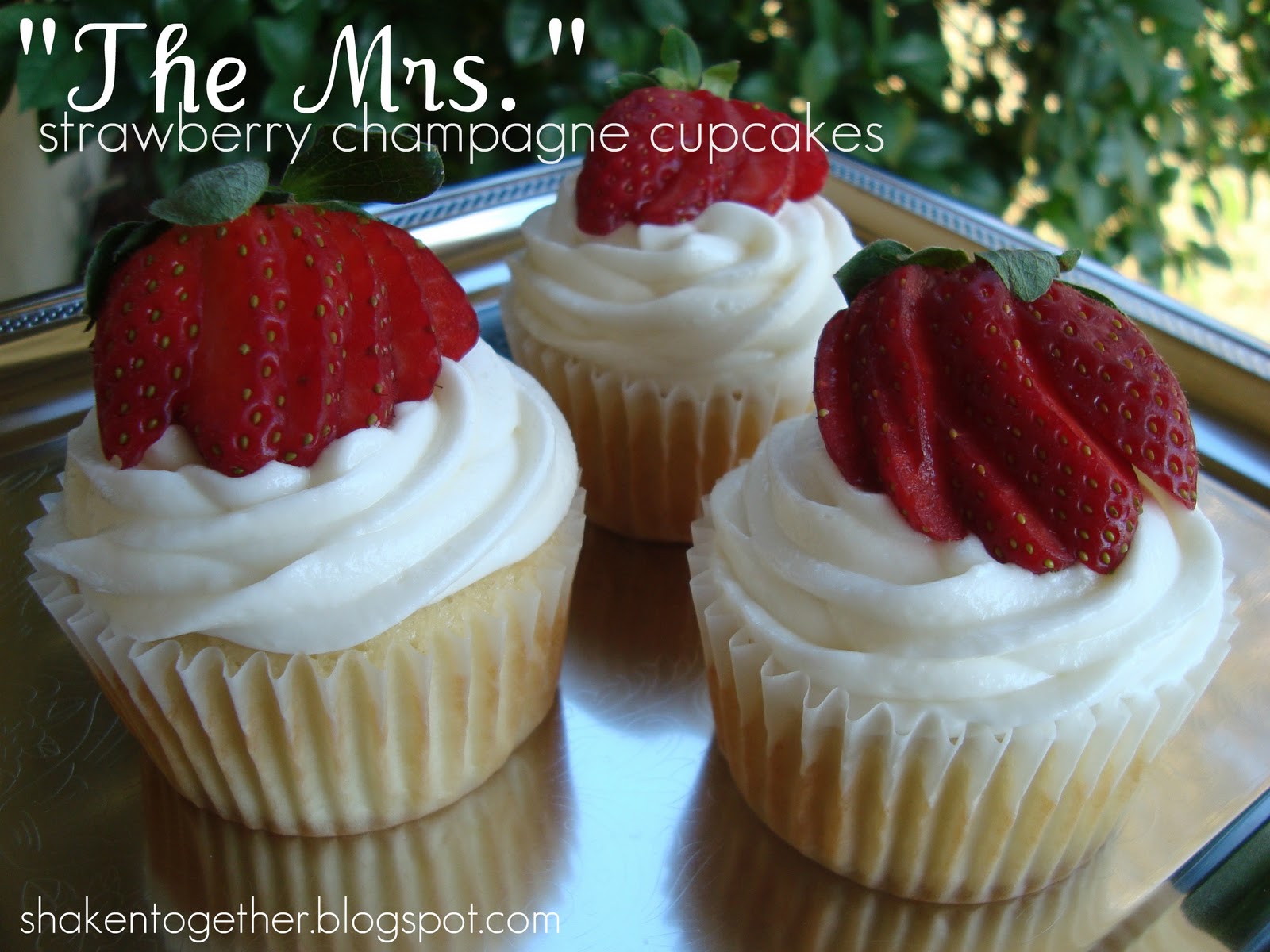 Strawberry Champagne Cupcakes