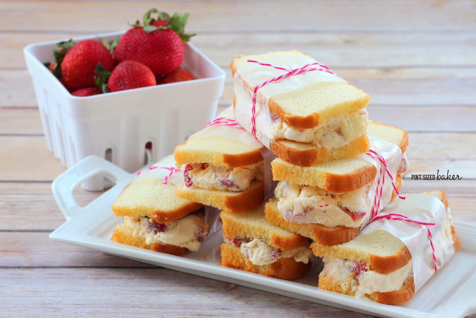 1+ps+Strawberry+Shortcake+Ice+Cream+Sandwiches+(15)