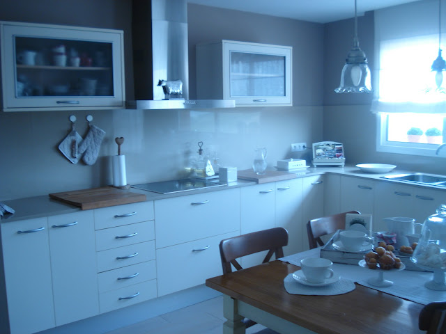 DECORA CON PAULA: agosto 2012