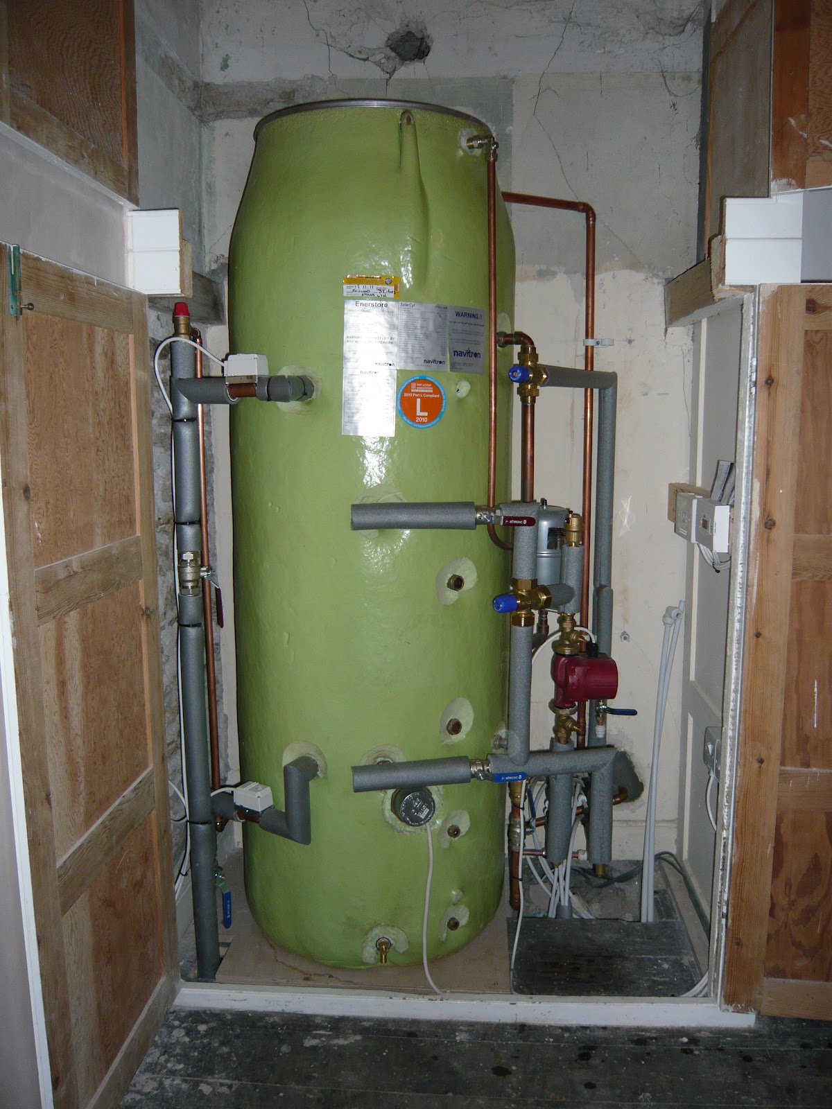 Redwood Stoves Ltd Cornwall CHARNWOOD SLX 45 Free standing BOILER