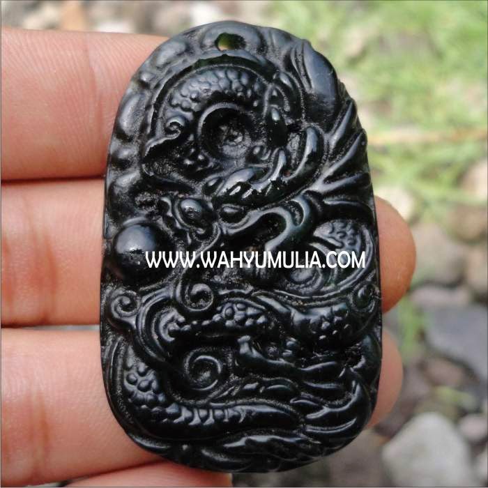liontin giok hitam ukir naga kode 177 toko batu liontin giok hitam ukir naga kode 177 toko batu