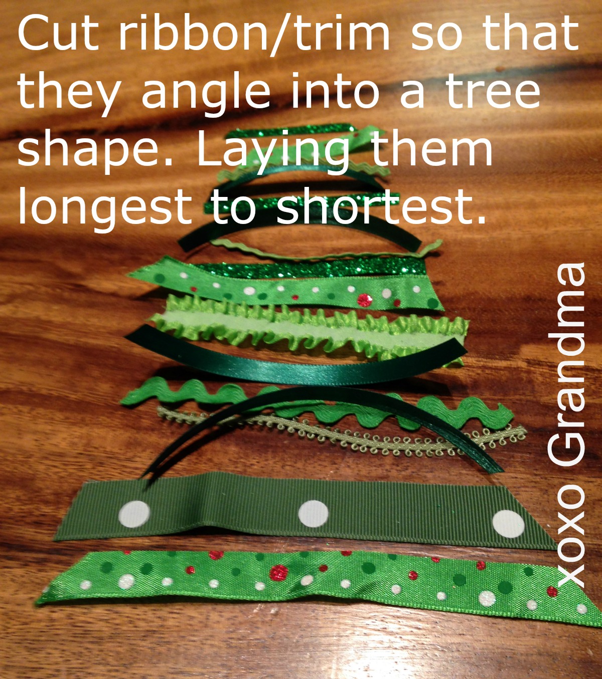 xoxo Grandma: Easy Ribbon &amp; Trim Tree Ornaments - a Tutorial