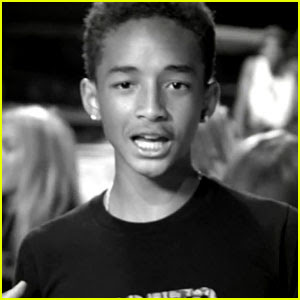 Jaden Smith - Pumped Up Kicks (Like Me) Lyrics + Letras + Lirik + Tekst + Text + Testo + Paroles + Source: Lyrics-Video-Music.blogspot.com + Video Music Song Lyrics Jaden Smith - Pumped Up Kicks (Like Me)
