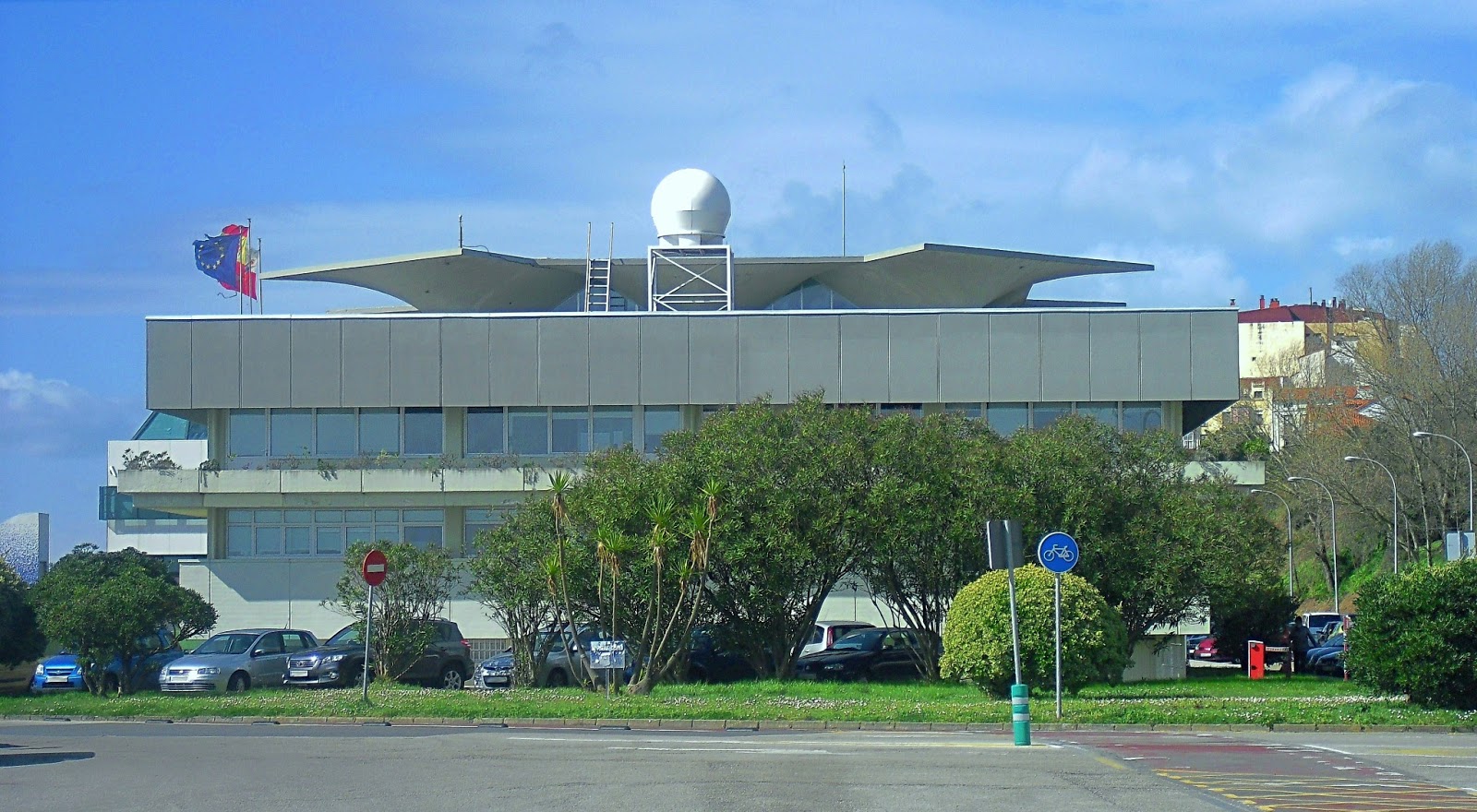 la ciudad habla EDIFICIO CENTRO OCEANOGRAFICO DE SANTANDER
