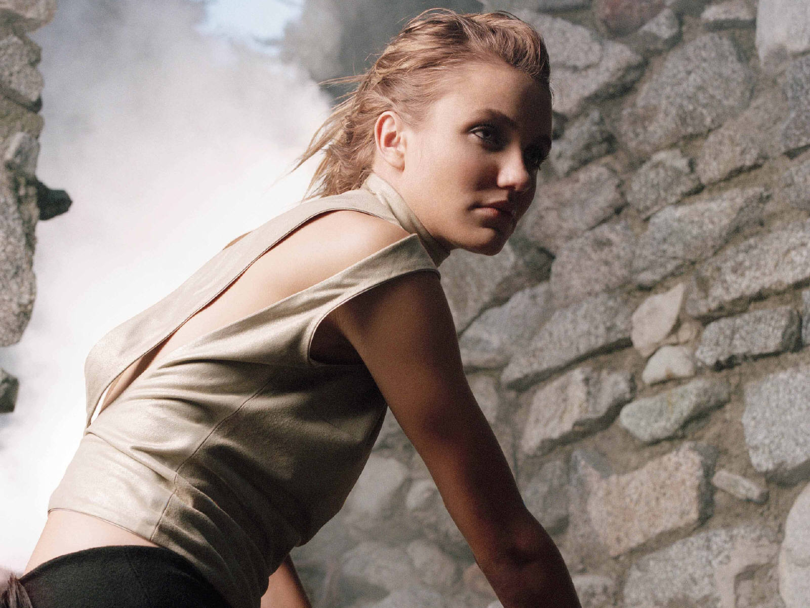 http://4.bp.blogspot.com/-VslqWMSJBas/UAa_XPH7CsI/AAAAAAAAGnU/neQ4JbkbQH8/s1600/Cameron+Diaz1.jpg