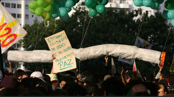 Marcha da Maconha no vão livre do Masp Marcha da Maconha no vão livre do Masp