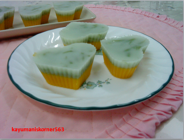 Kayumaniskorner563 Puding Labu Berlapis Cendol