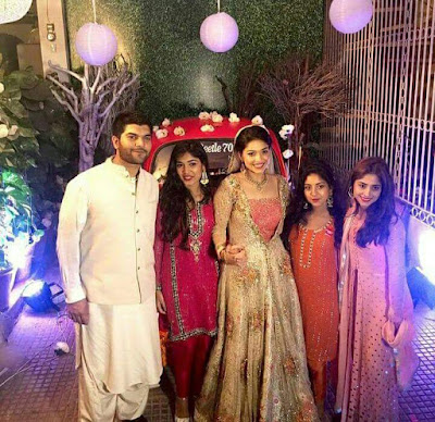 Top And Best Pictures Of Sanam Jung S Wedding Fashion Hunt World In sonia jung sister wedding pics, sanam jung wore a stunning pink and red outfit and looking beautiful. fashion hunt world blogger