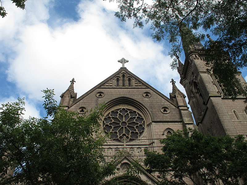 Edificios y Monumentos de Buenos Aires: Iglesia de la Santa Cruz