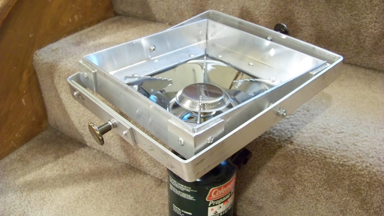 Lezlie's World Gimbaled Stove